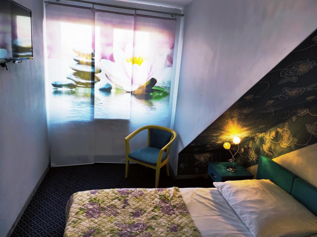 Pod Roza B&B Устка Экстерьер фото
